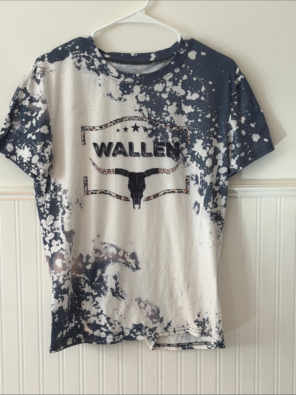 Wallen Graphic Bleach-Splatter Tee - Black & White